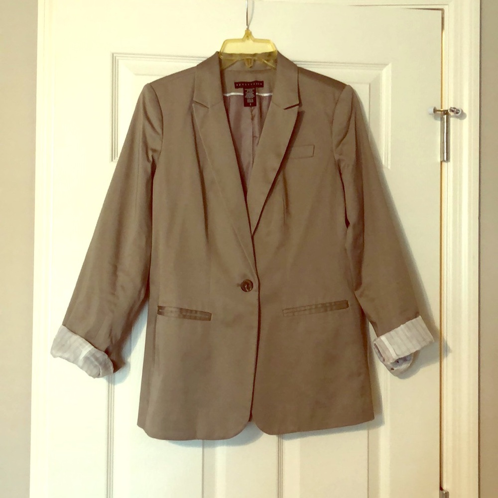 Khaki oversized blazer